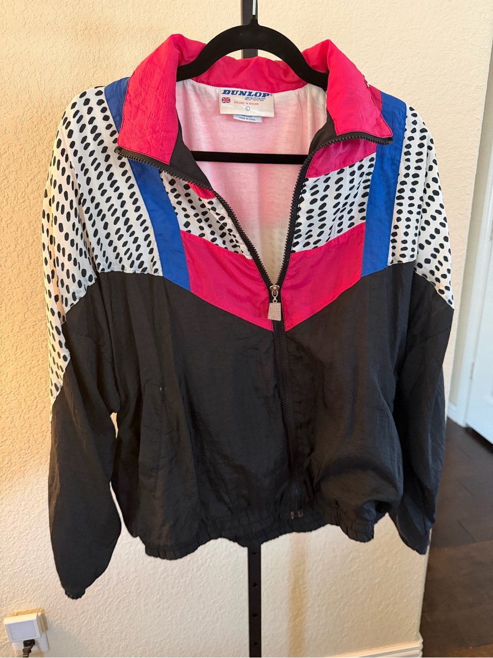 Dunlop Women’s Windbreaker with Pink & Blue Accents